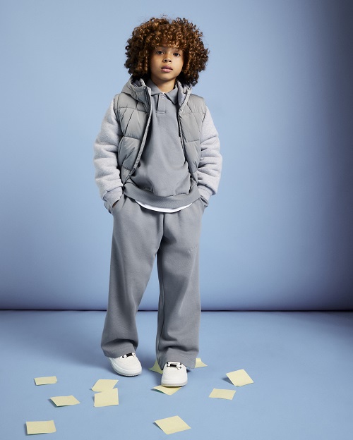 River Island - Back to School 9 KW BTS BRAND HERO IN LOOK 10 alt1 WEEK21 23MAY25 M1 9