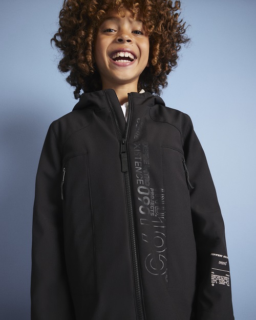 River Island - Back to School 3 KW BTS BRAND HERO IN LOOK 6 alt1 WEEK21 23MAY25 M1 3 1