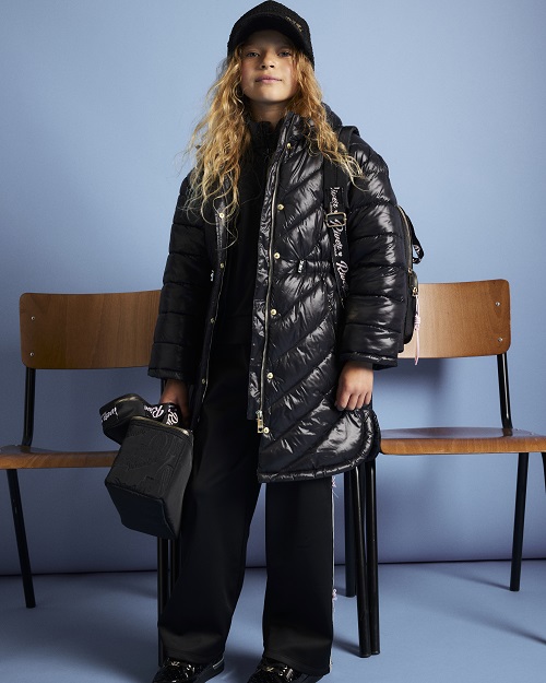 River Island - Back to School 4 KW BTS BRAND HERO IN LOOK 7 alt1 WEEK21 23MAY25 M1