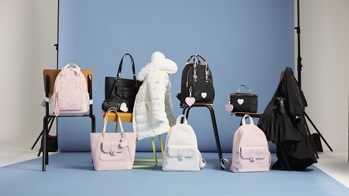 River Island - Back to School 14 KW BTS BRAND HERO LOOK 3 alt1 WEEK21 23MAY25 M1 2