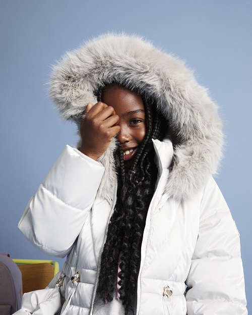River Island - Back to School 19 KW BTS BRAND HERO WEEK27 LOOK 1 alt1 WEEK21 23MAY25 M1 3
